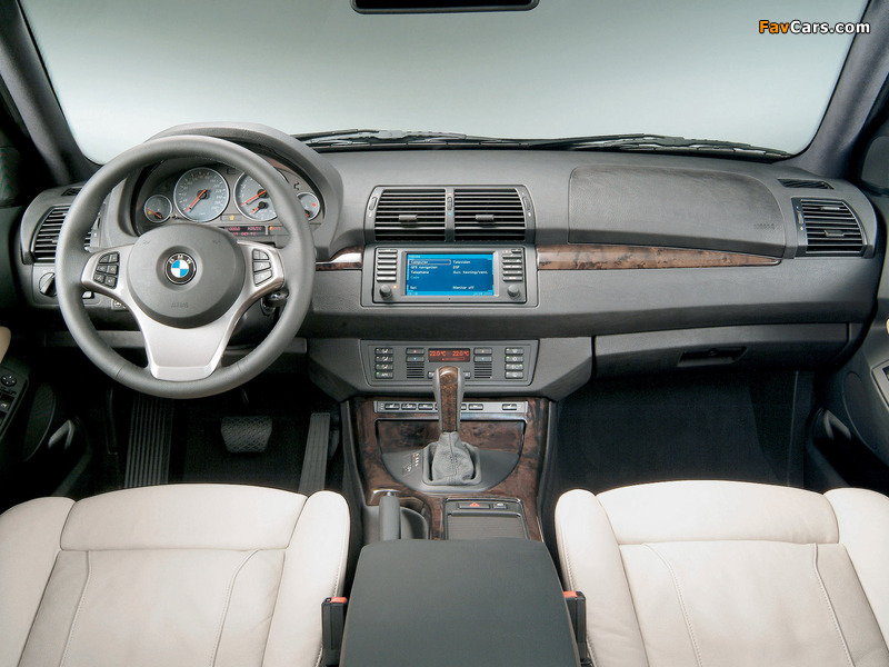 BMW X5 4.8is (E53) 2004–07 images (800 x 600)