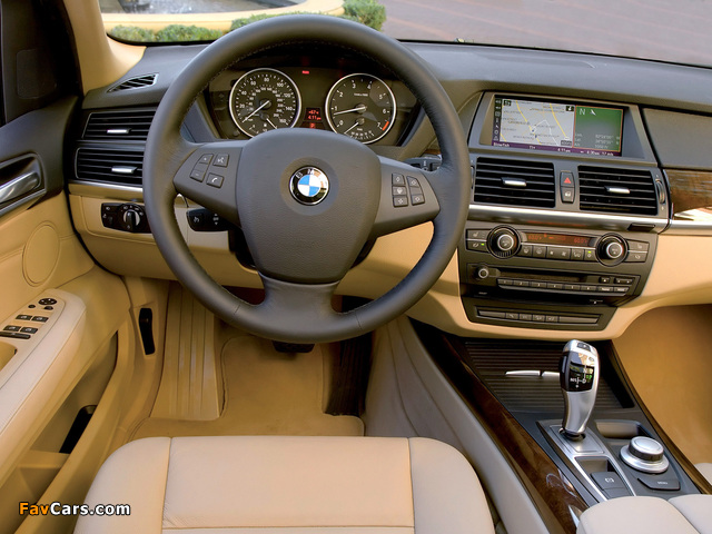 BMW X5 3.0si US-spec (E70) 2007–10 images (640 x 480)