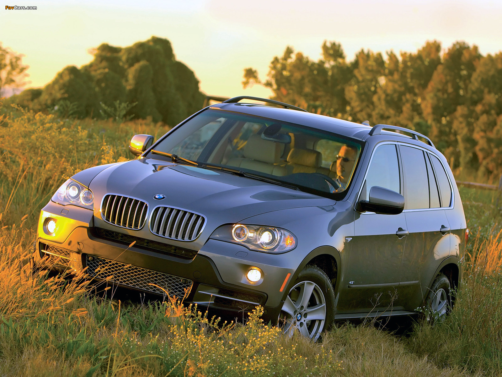 BMW X5 4.8i US-spec (E70) 2007–10 photos (1600 x 1200)