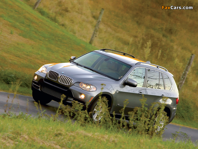 BMW X5 4.8i US-spec (E70) 2007–10 pictures (640 x 480)