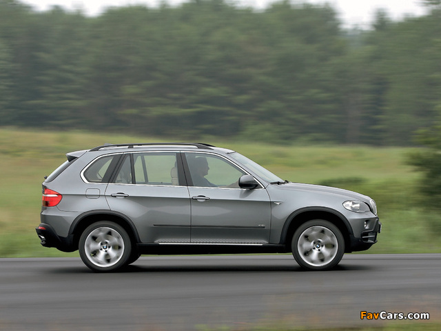 BMW X5 4.8i (E70) 2007–10 pictures (640 x 480)