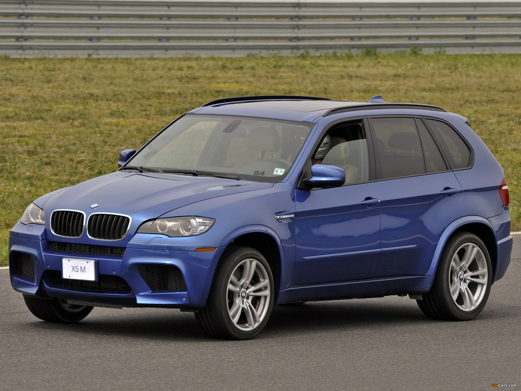 BMW X5 M US-spec (E70) 2009 images (2048 x 1536)