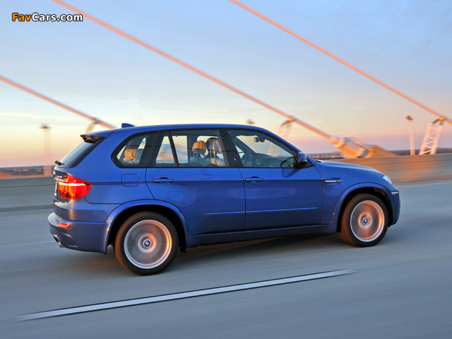 BMW X5 M (E70) 2009 photos (640 x 480)