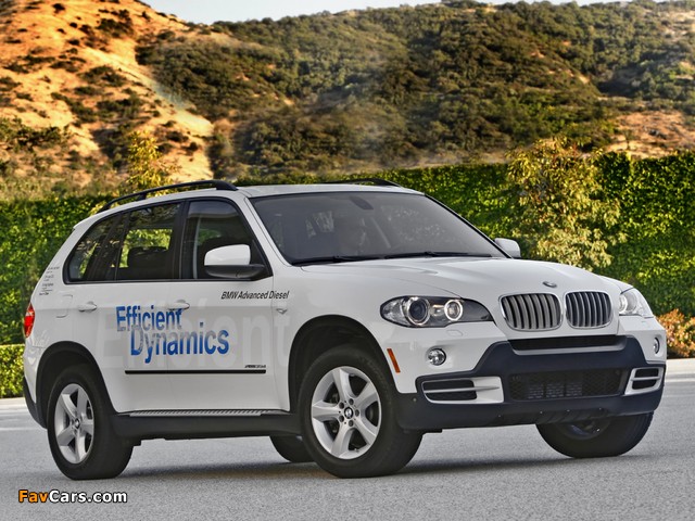 BMW X5 xDrive35d BluePerformance US-spec (E70) 2009–10 pictures (640 x 480)