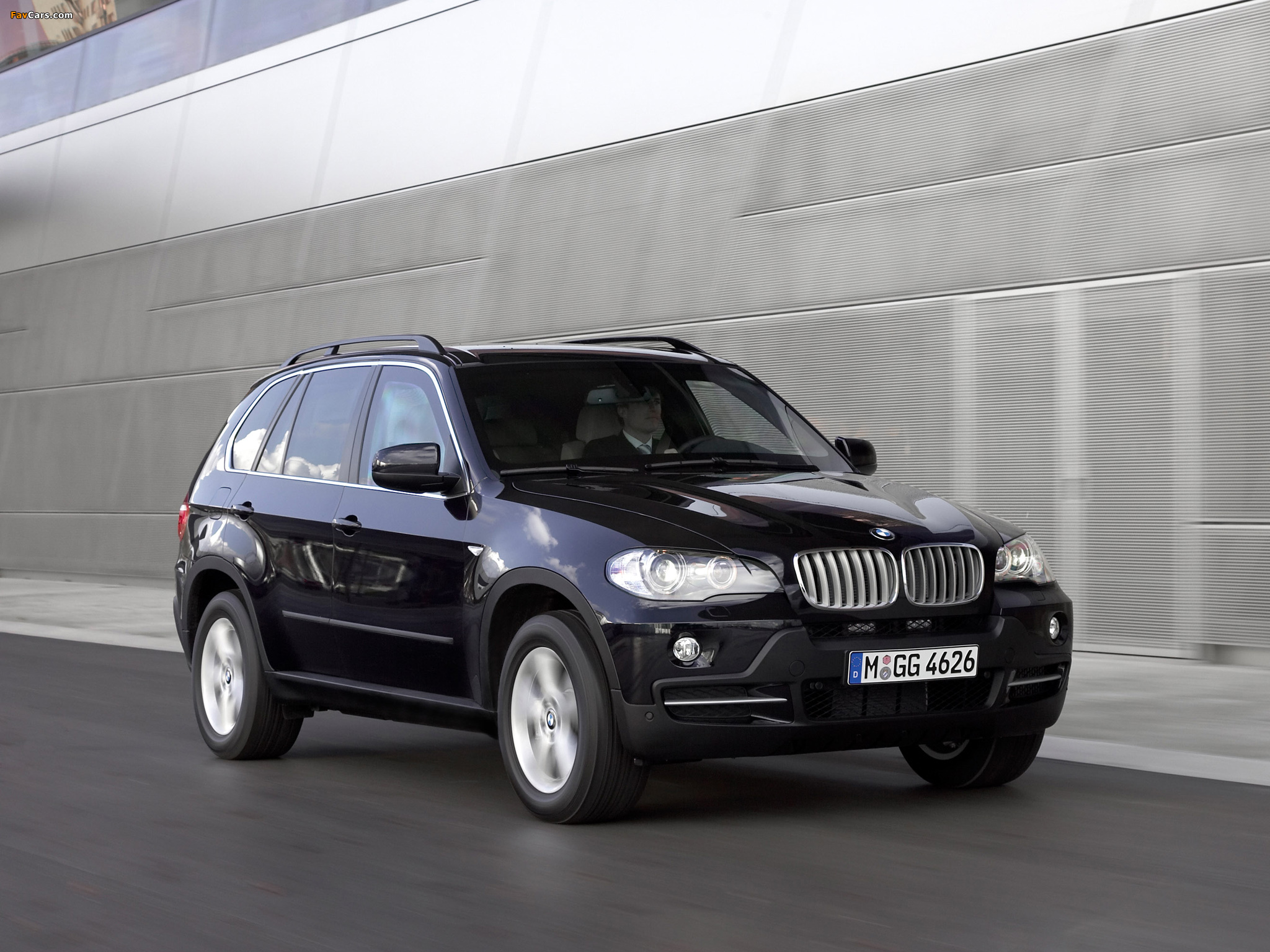 BMW X5 Security Plus (E70) 2009–10 pictures (2048 x 1536)