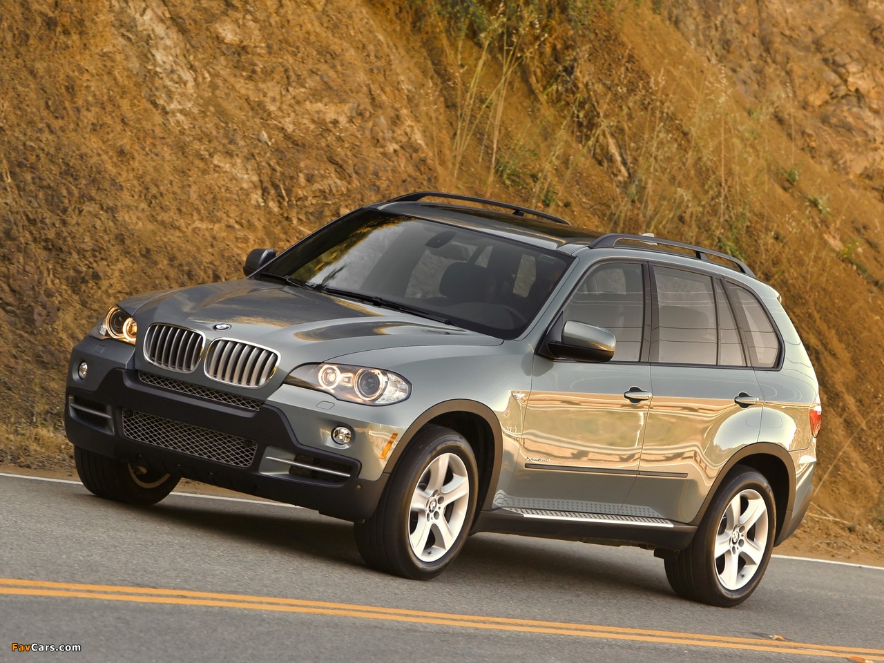 BMW X5 xDrive35d BluePerformance US-spec (E70) 2009–10 wallpapers (1280 x 960)