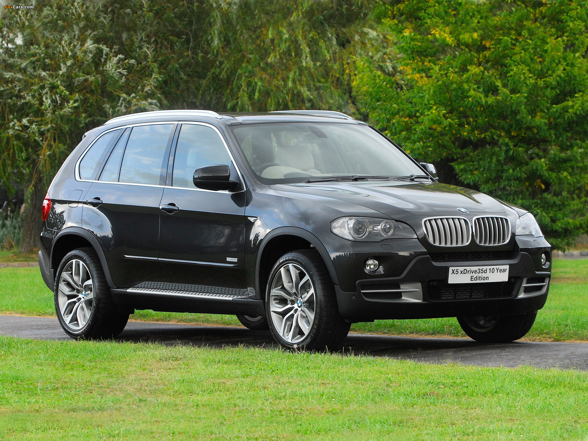 BMW X5 xDrive35d 10 Year Edition (E70) 2009 wallpapers (2048 x 1536)