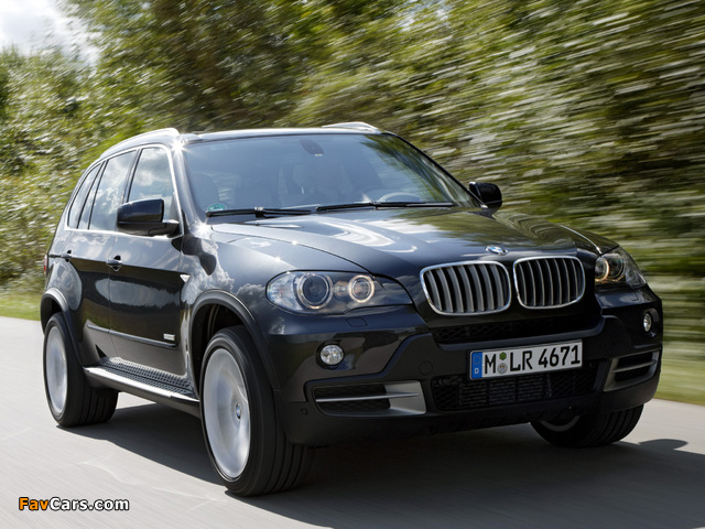 BMW X5 xDrive35d 10 Year Edition (E70) 2009 wallpapers (640 x 480)