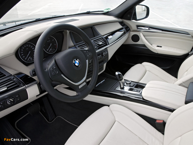 BMW X5 xDrive35d 10 Year Edition (E70) 2009 wallpapers (800 x 600)