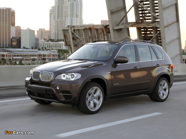 BMW X5 xDrive50i (E70) 2010 images (640 x 480)