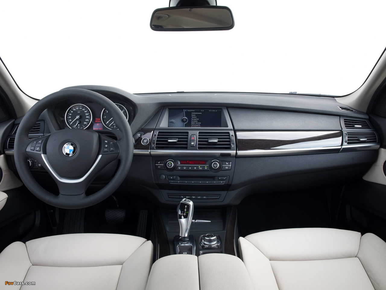 BMW X5 xDrive50i (E70) 2010 photos (1280 x 960)