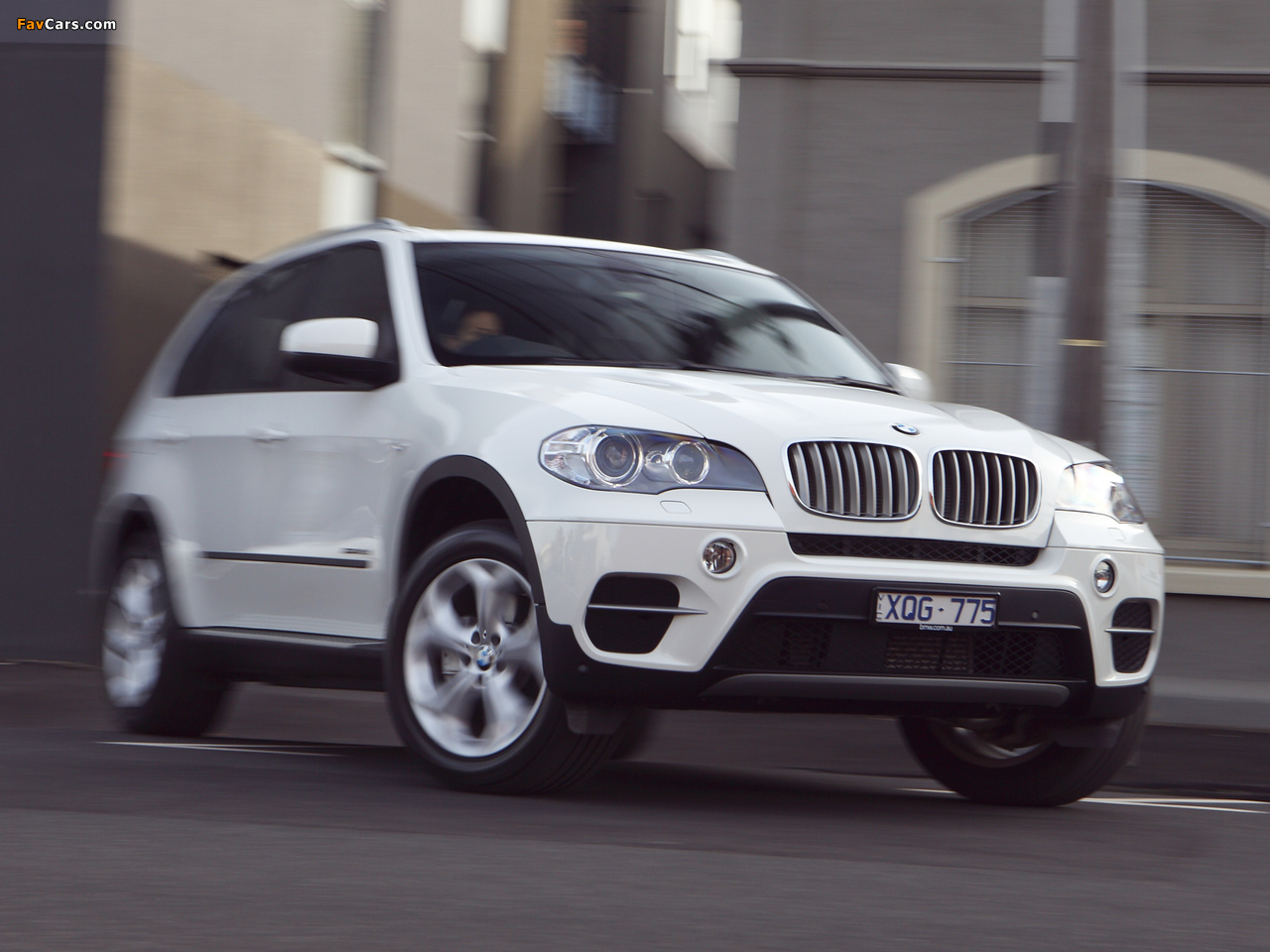 BMW X5 xDrive40d AU-spec (E70) 2010 pictures (1280 x 960)