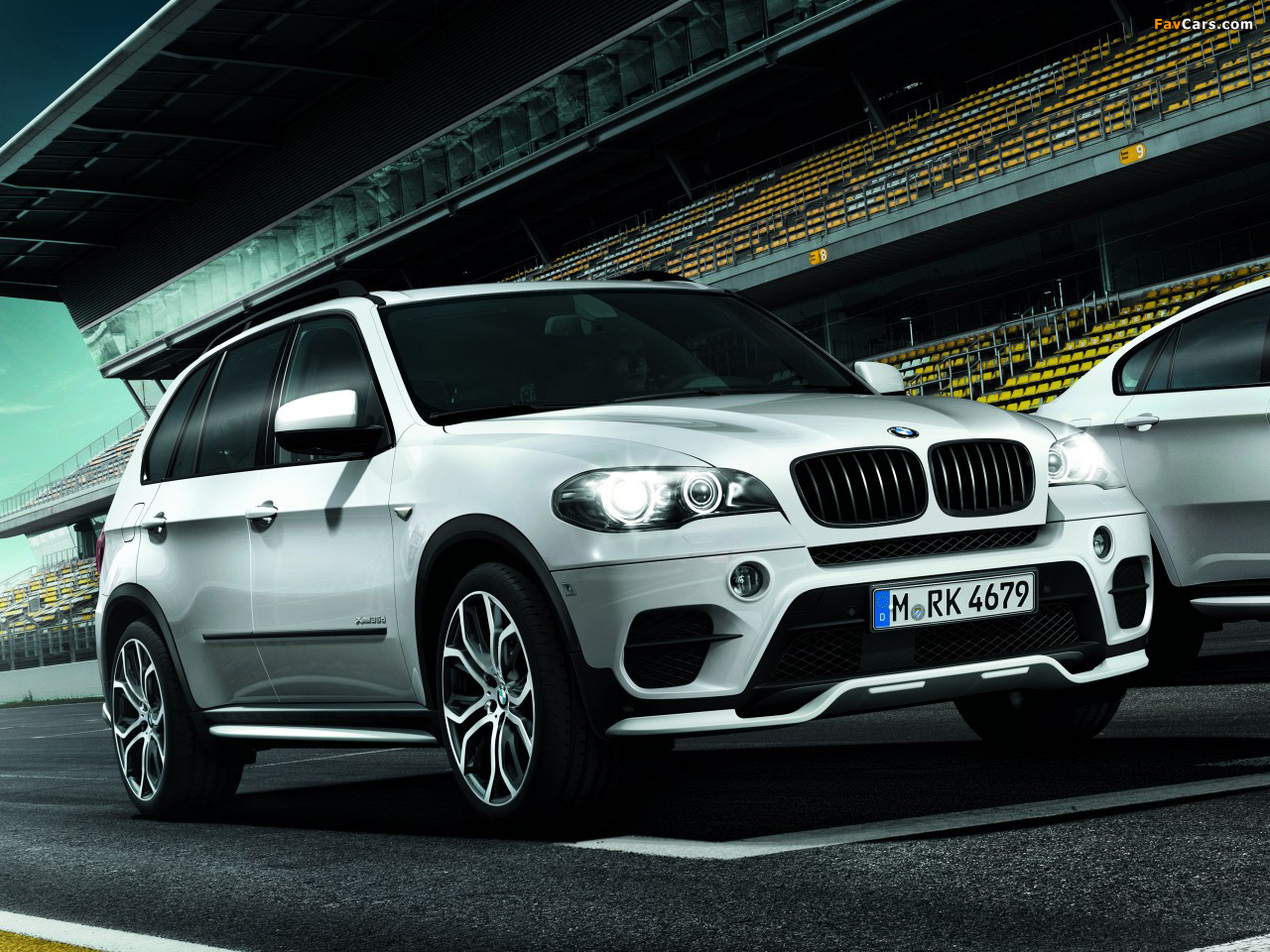 BMW X5 xDrive35d Performance Accessories (E70) 2010 wallpapers (1280 x 960)