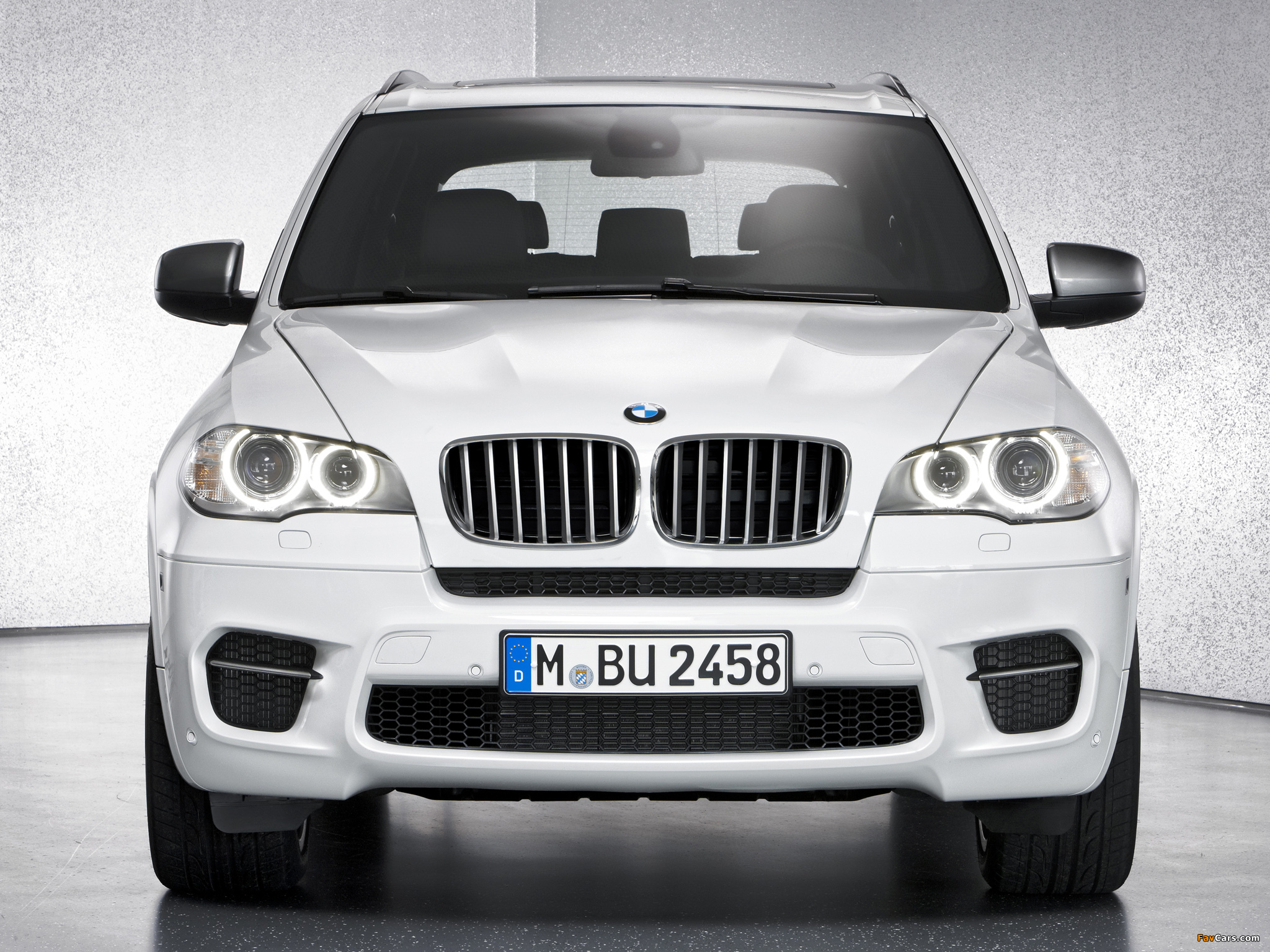 BMW X5 M50d (E70) 2012 images (2048 x 1536)