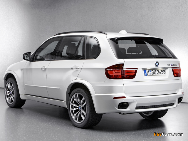 BMW X5 M50d (E70) 2012 photos (640 x 480)