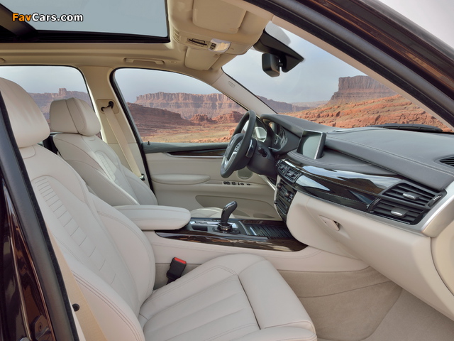 BMW X5 xDrive50i (F15) 2013 photos (640 x 480)