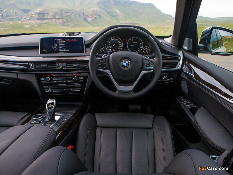 BMW X5 xDrive50i ZA-spec (F15) 2014 photos (800 x 600)