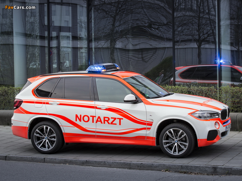 BMW X5 xDrive30d Notarzt (F15) 2014 pictures (800 x 600)