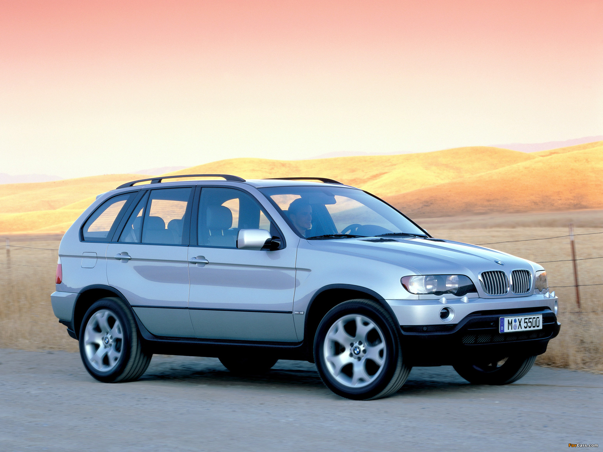 Images of BMW X5 4.4i (E53) 2000–03 (2048 x 1536)