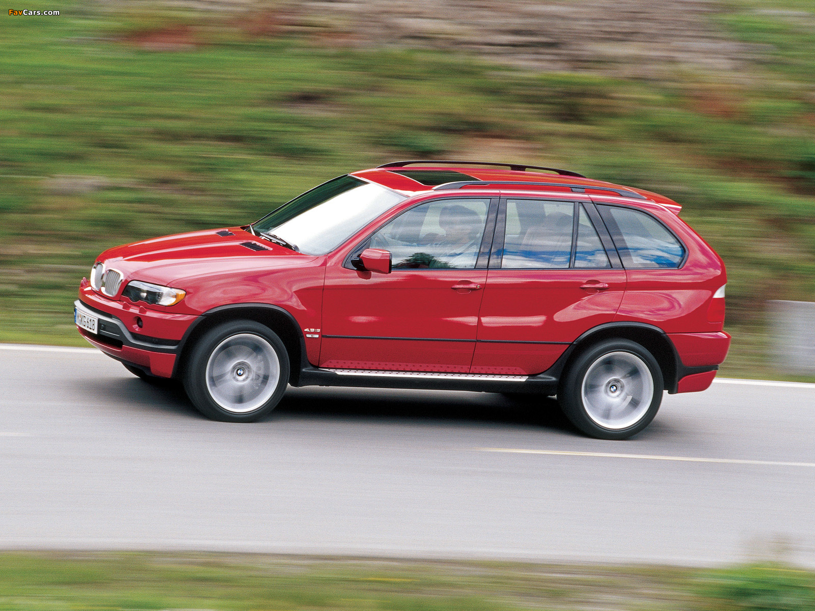 Images of BMW X5 4.6is (E53) 2002–03 (1600 x 1200)
