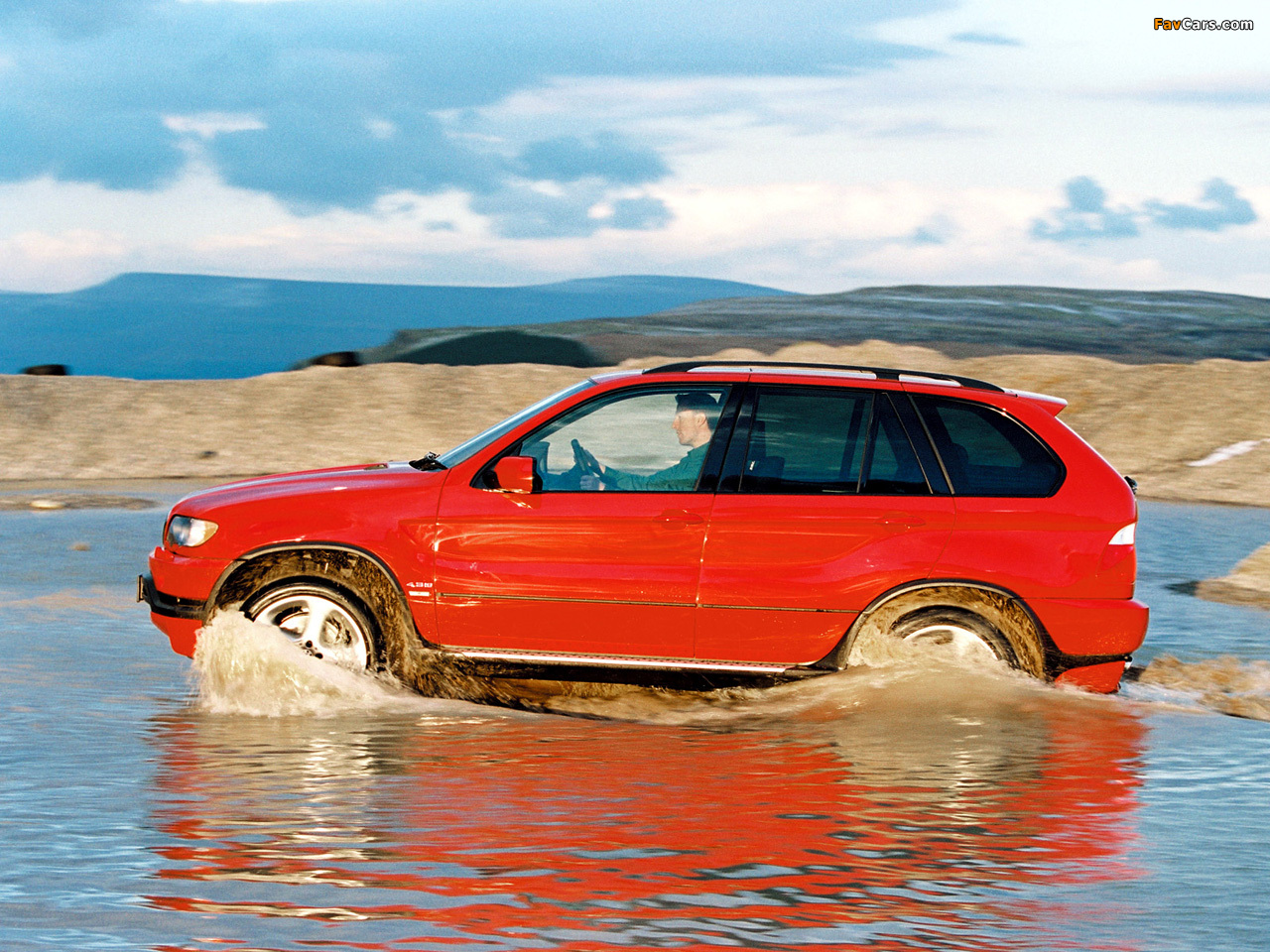 Images of BMW X5 4.6is UK-spec (E53) 2002–03 (1280 x 960)