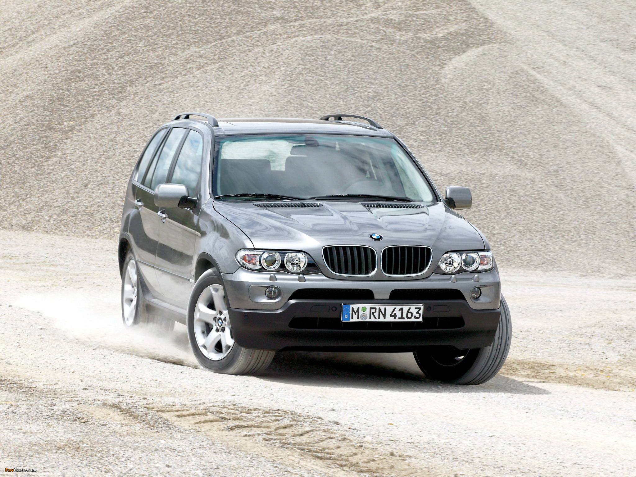 Images of BMW X5 3.0i (E53) 2003–07 (2048 x 1536)