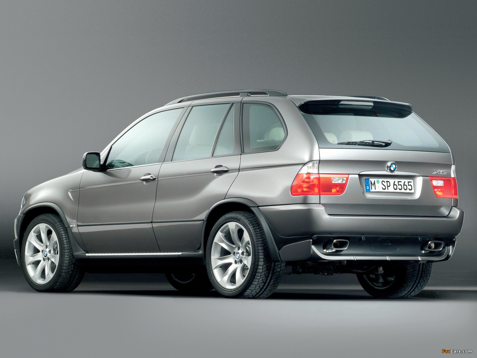 Images of BMW X5 4.8is (E53) 2004–07 (1600 x 1200)