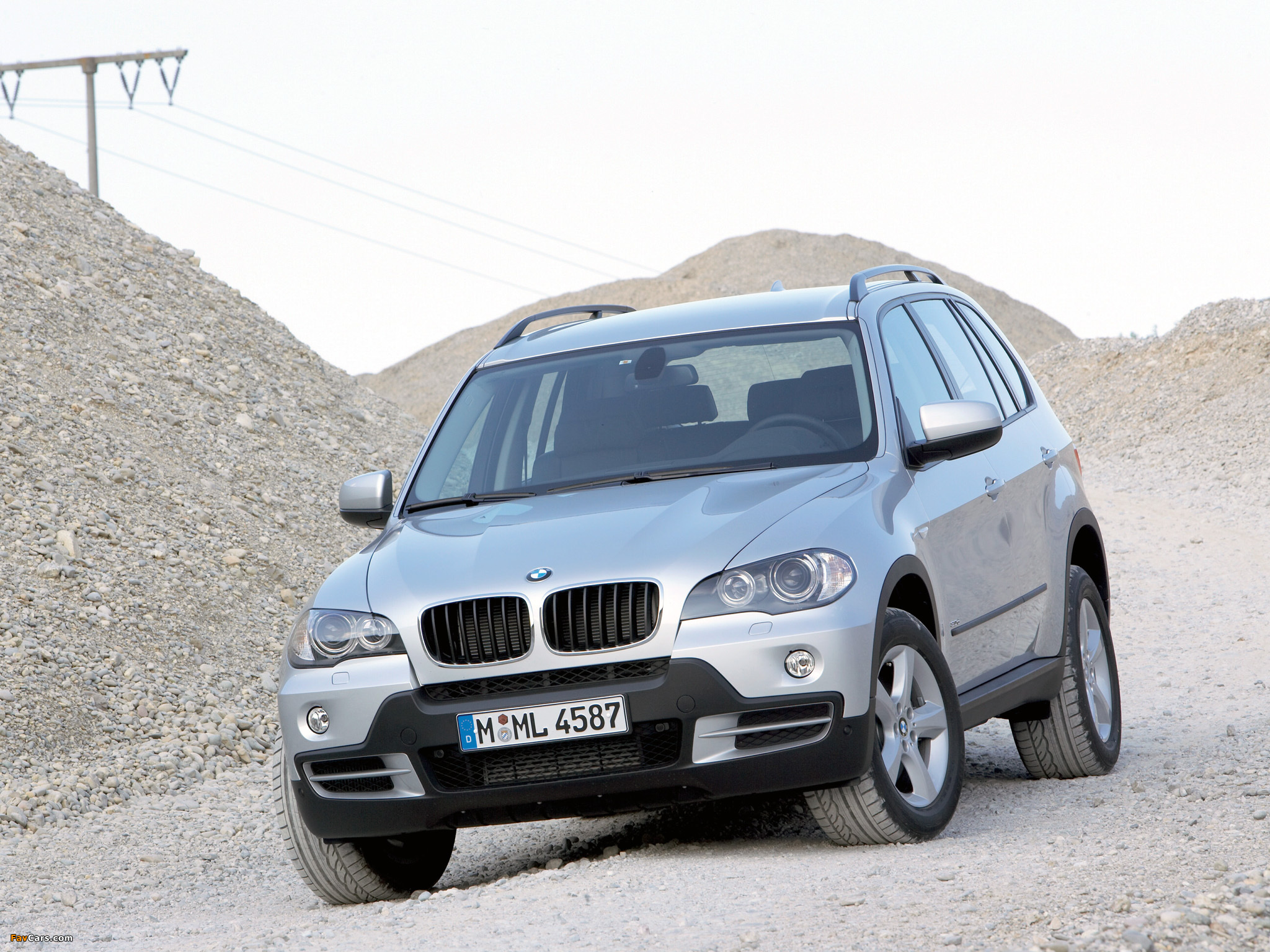 Images of BMW X5 3.0d (E70) 2007–10 (2048 x 1536)