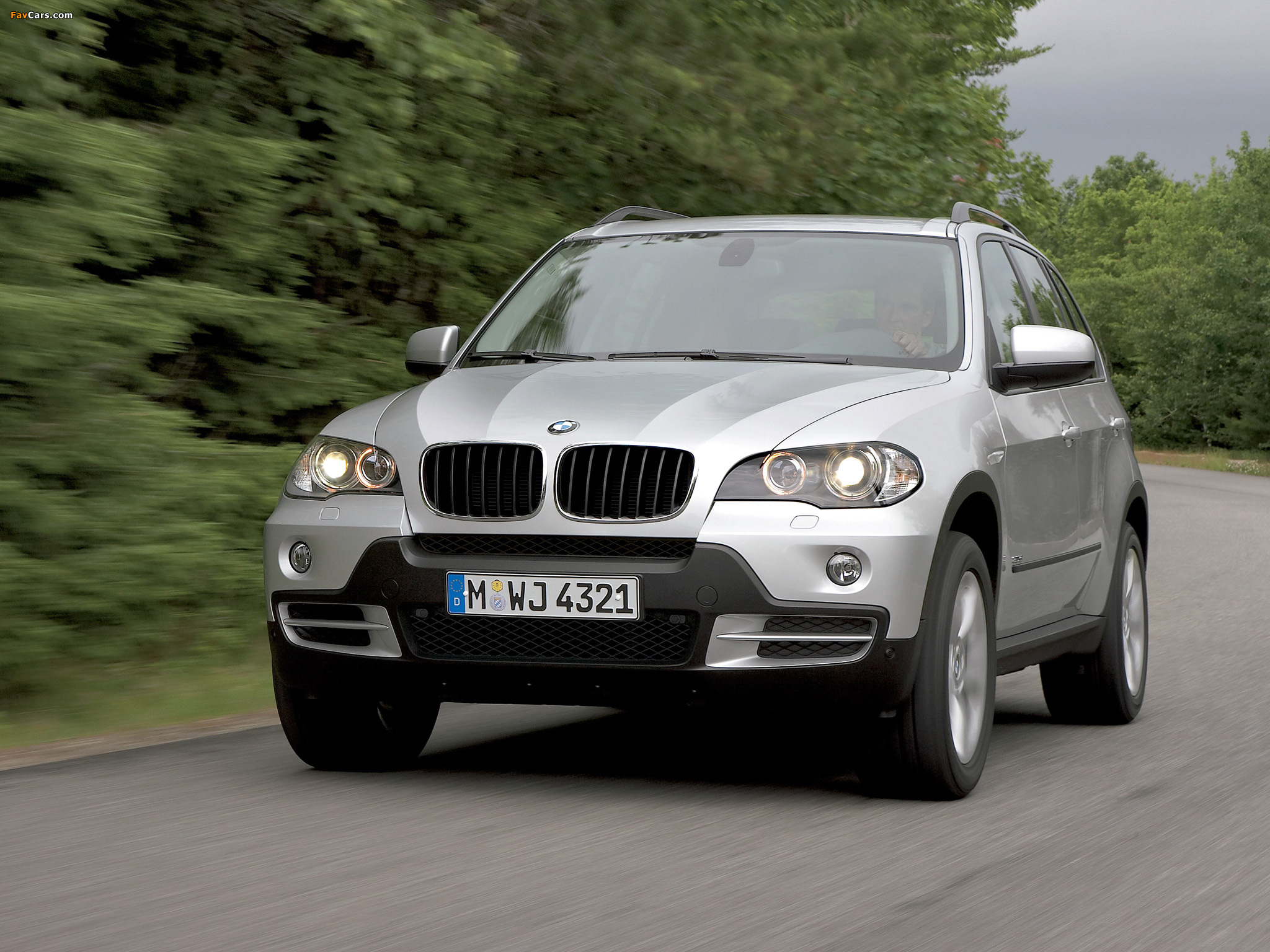 Images of BMW X5 3.0d (E70) 2007–10 (2048 x 1536)