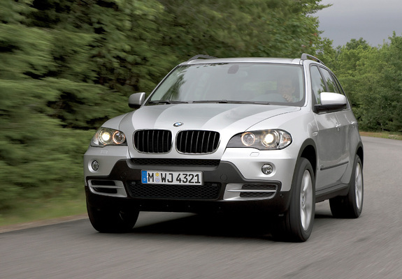 Images of BMW X5 3.0d (E70) 2007–10