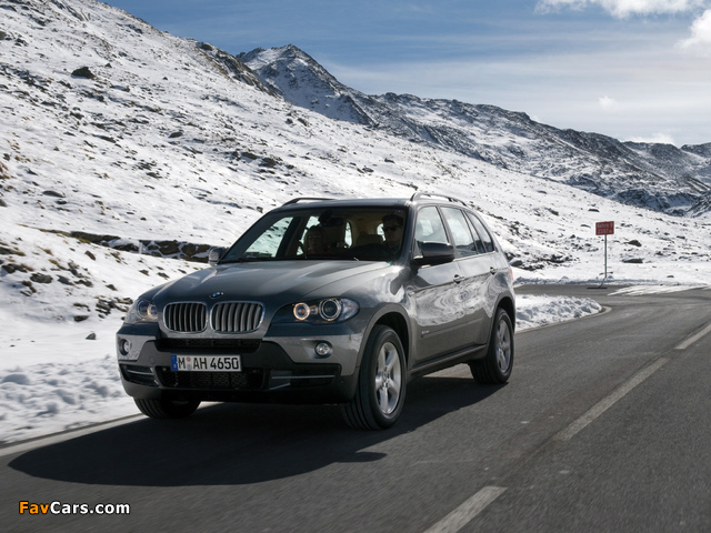 Images of BMW X5 xDrive35d BluePerformance (E70) 2009–10 (640 x 480)