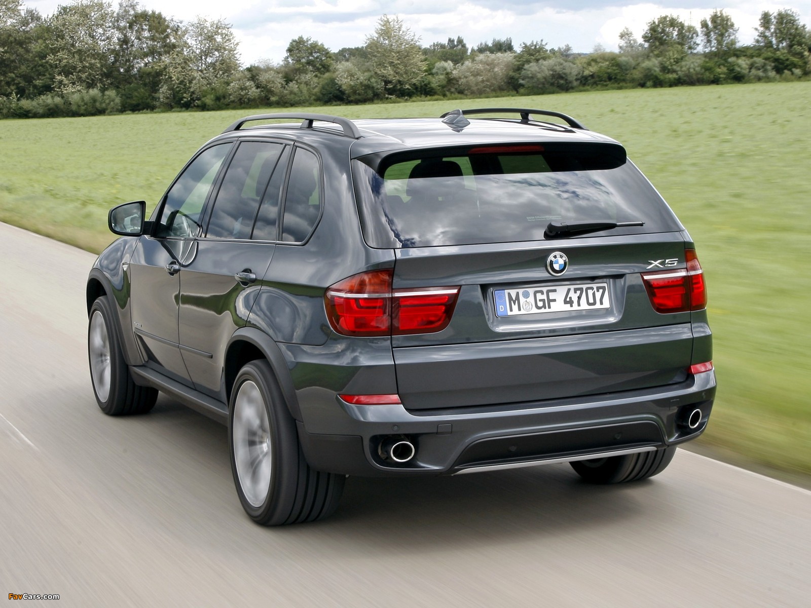 Images of BMW X5 xDrive30d (E70) 2011 (1600 x 1200)