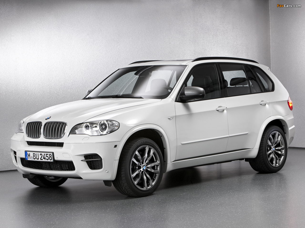 Images of BMW X5 M50d (E70) 2012 (1280 x 960)