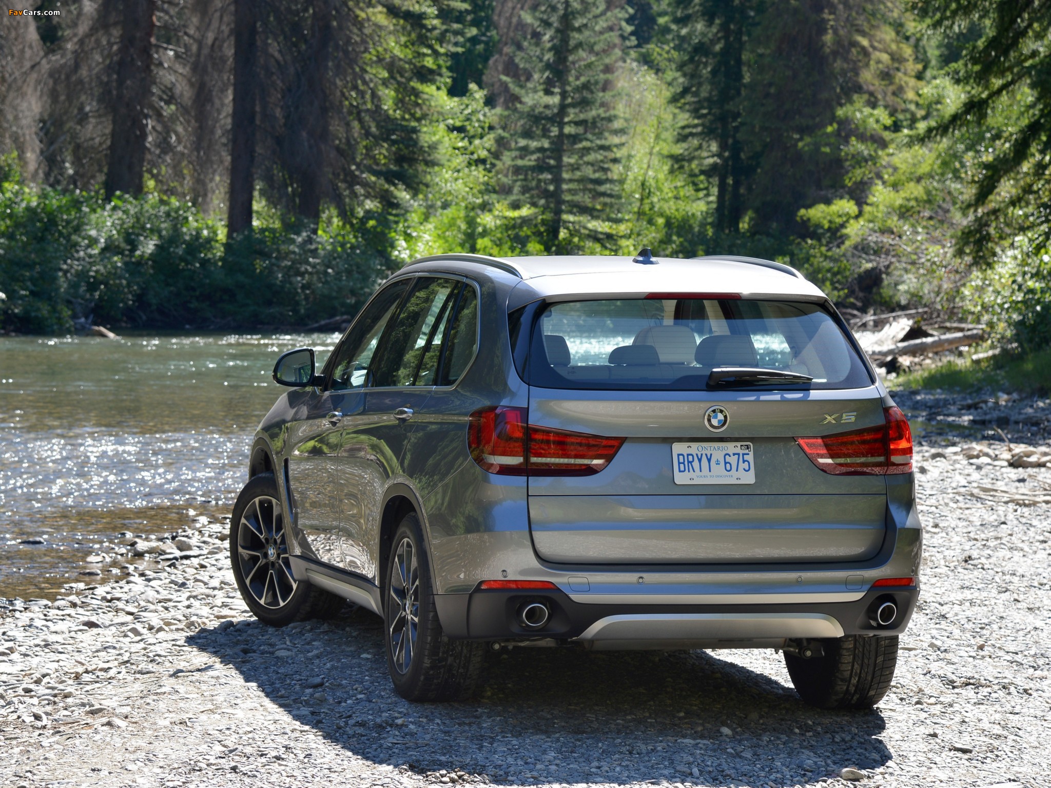Images of BMW X5 xDrive30d (F15) 2013 (2048 x 1536)