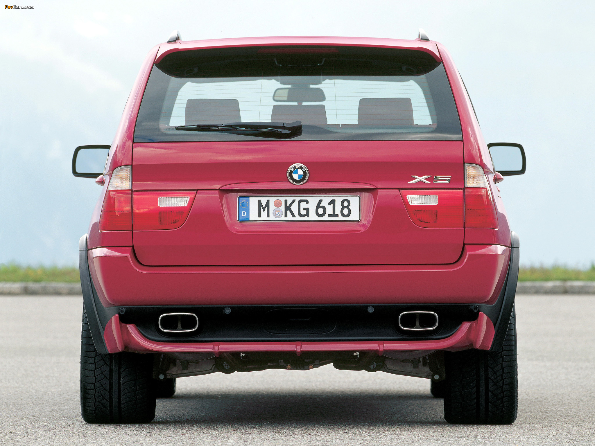 Photos of BMW X5 4.6is (E53) 2002–03 (2048 x 1536)