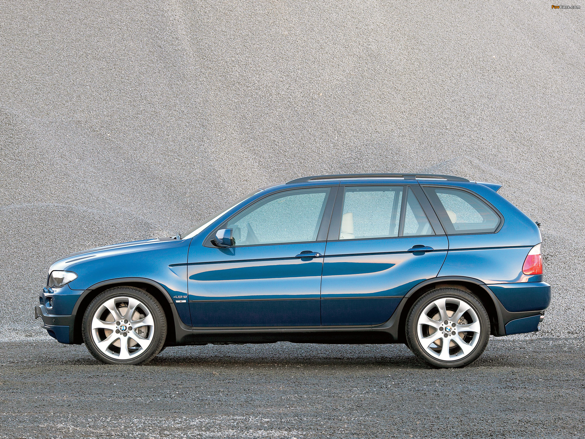 Photos of BMW X5 4.8is (E53) 2004–07 (2048 x 1536)