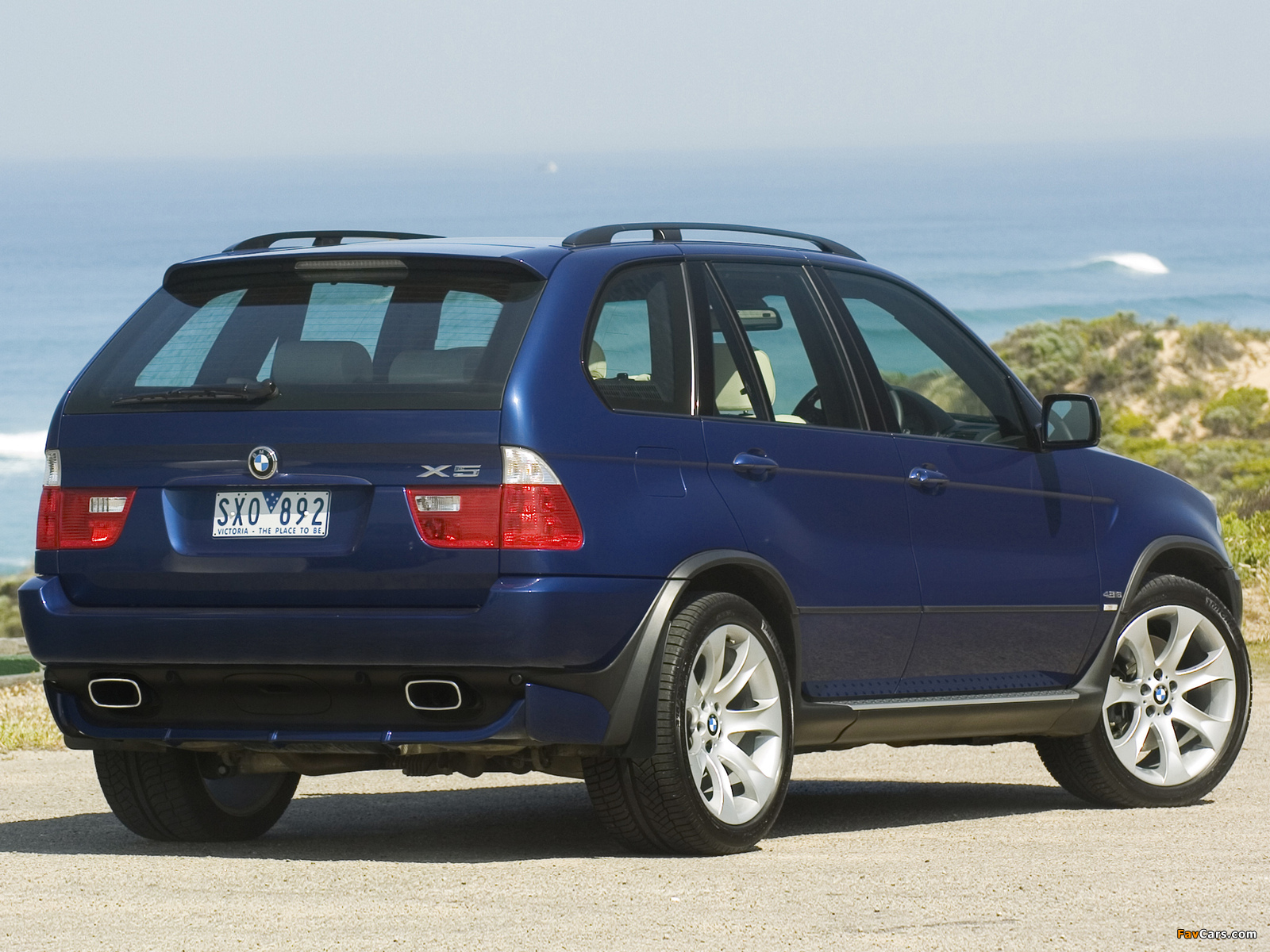 Photos of BMW X5 4.8is AU-spec (E53) 2004–07 (1600 x 1200)