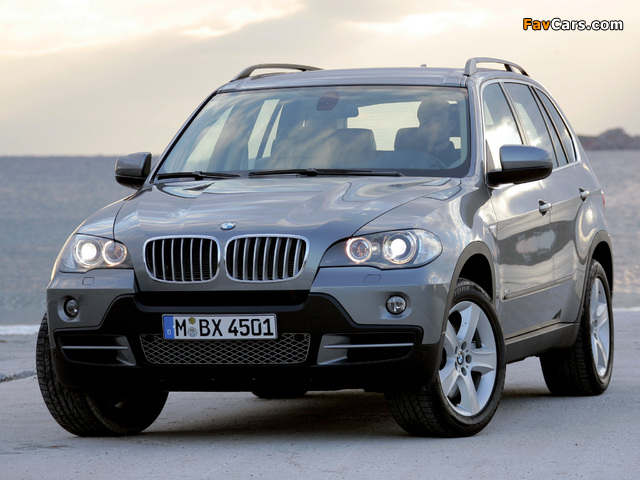 Photos of BMW X5 4.8i (E70) 2007–10 (640 x 480)