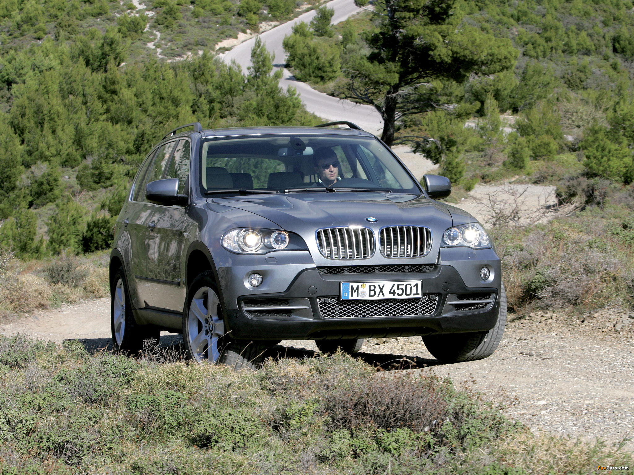 Photos of BMW X5 4.8i (E70) 2007–10 (2048 x 1536)