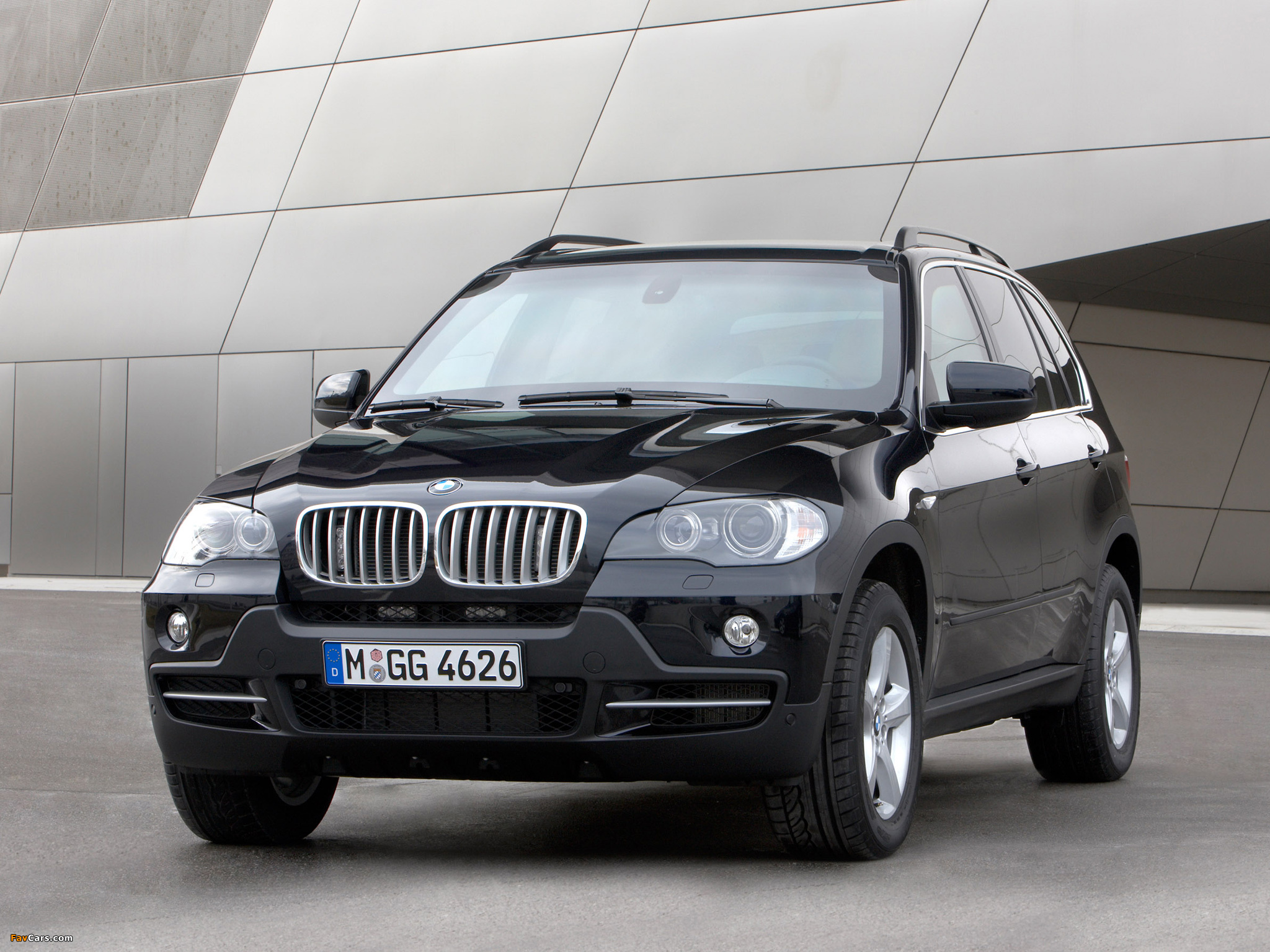 Photos of BMW X5 Security Plus (E70) 2009–10 (2048 x 1536)