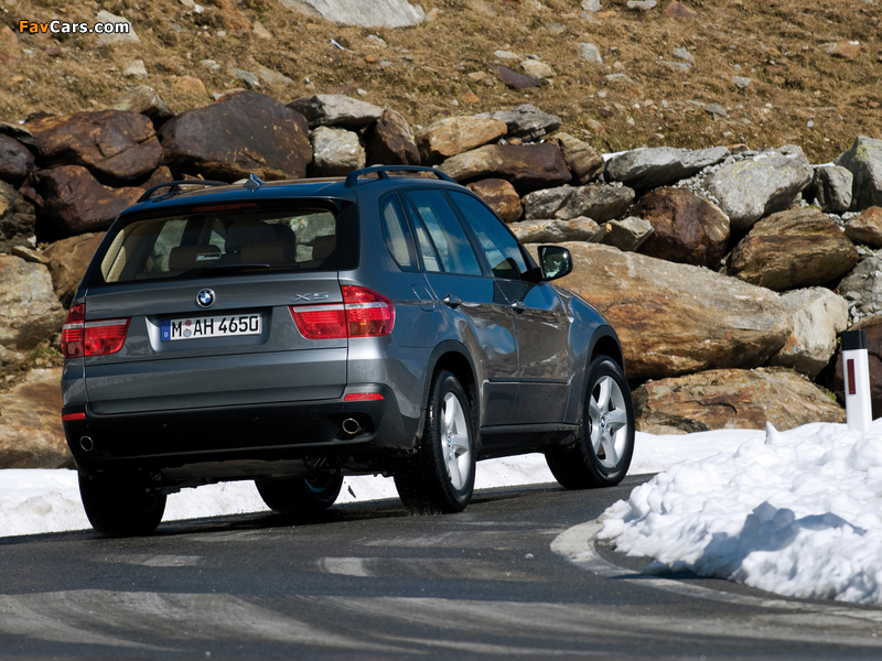 Photos of BMW X5 xDrive35d BluePerformance (E70) 2009–10 (800 x 600)