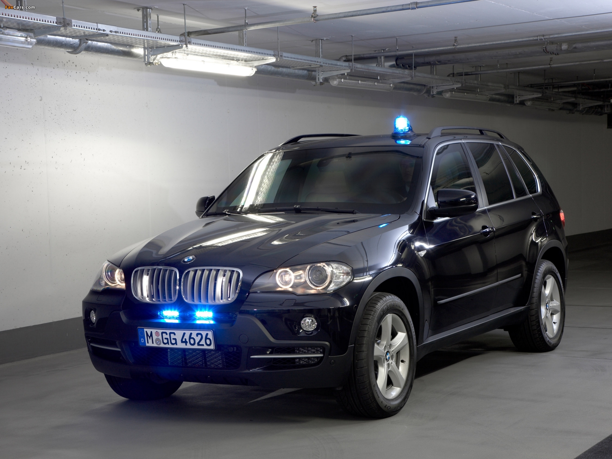 Photos of BMW X5 Security Plus (E70) 2009–10 (2048 x 1536)