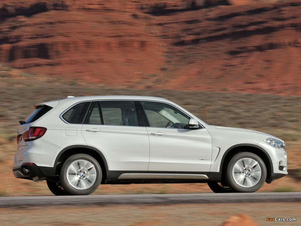 Photos of BMW X5 xDrive30d (F15) 2013 (1024 x 768)