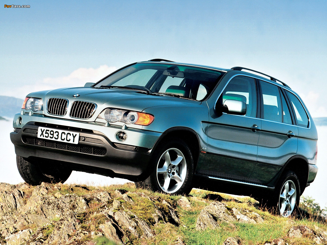Pictures of BMW X5 4.4i UK-spec (E53) 2000–03 (1280 x 960)