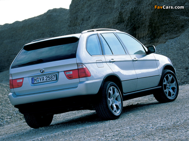 Pictures of BMW X5 4.4i (E53) 2000–03 (640 x 480)