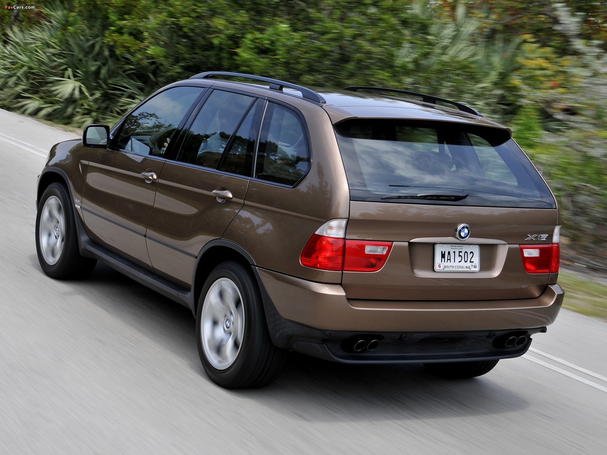Pictures of BMW X5 4.4i US-spec (E53) 2000–03 (2048 x 1536)