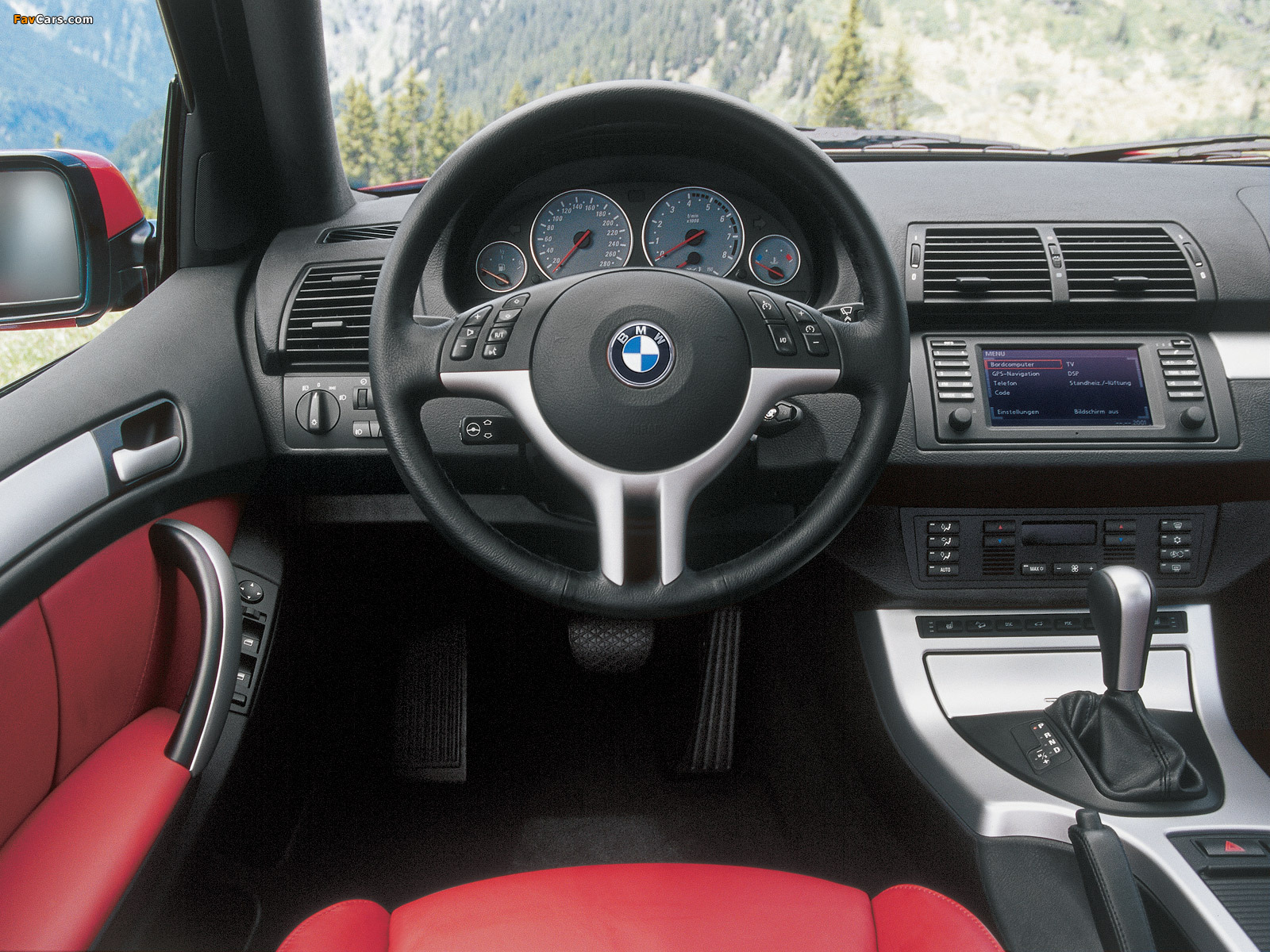 Pictures of BMW X5 4.6is (E53) 2002–03 (1600 x 1200)
