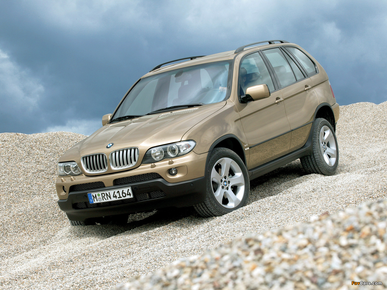 Pictures of BMW X5 4.4i (E53) 2003–07 (1280 x 960)