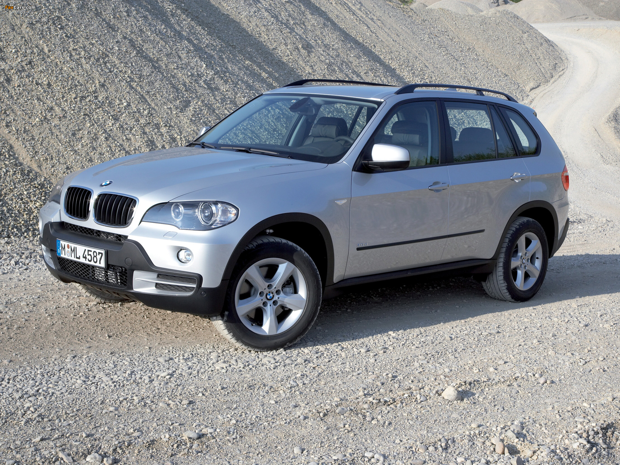 Pictures of BMW X5 3.0d (E70) 2007–10 (2048 x 1536)