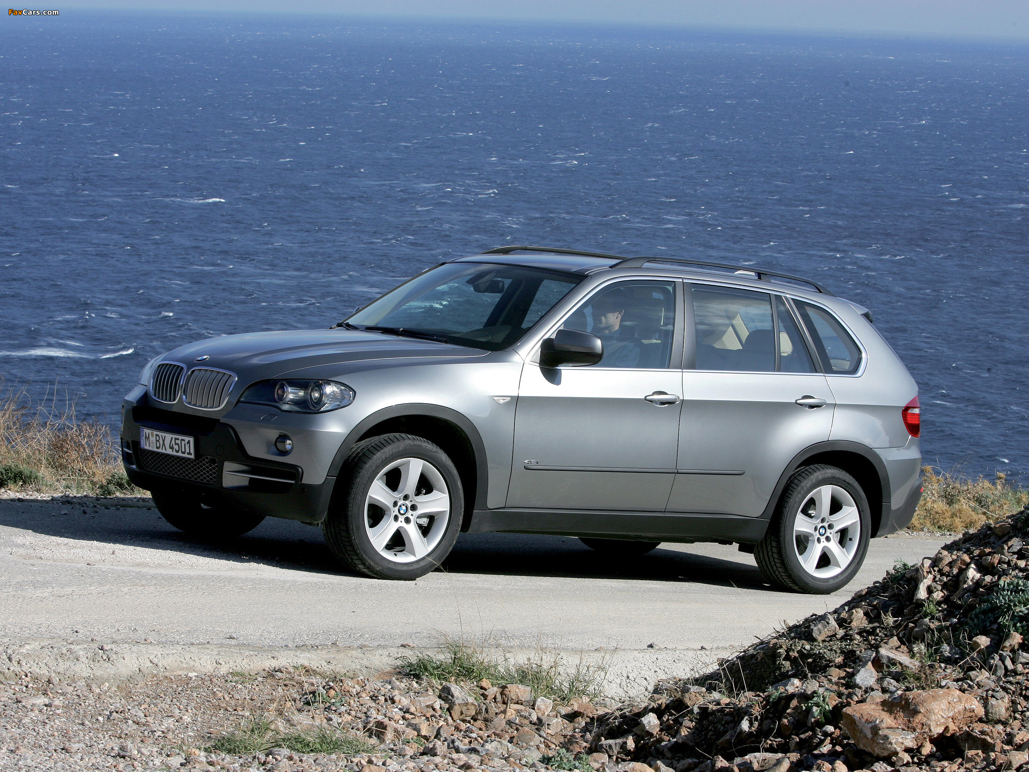 Pictures of BMW X5 4.8i (E70) 2007–10 (2048 x 1536)